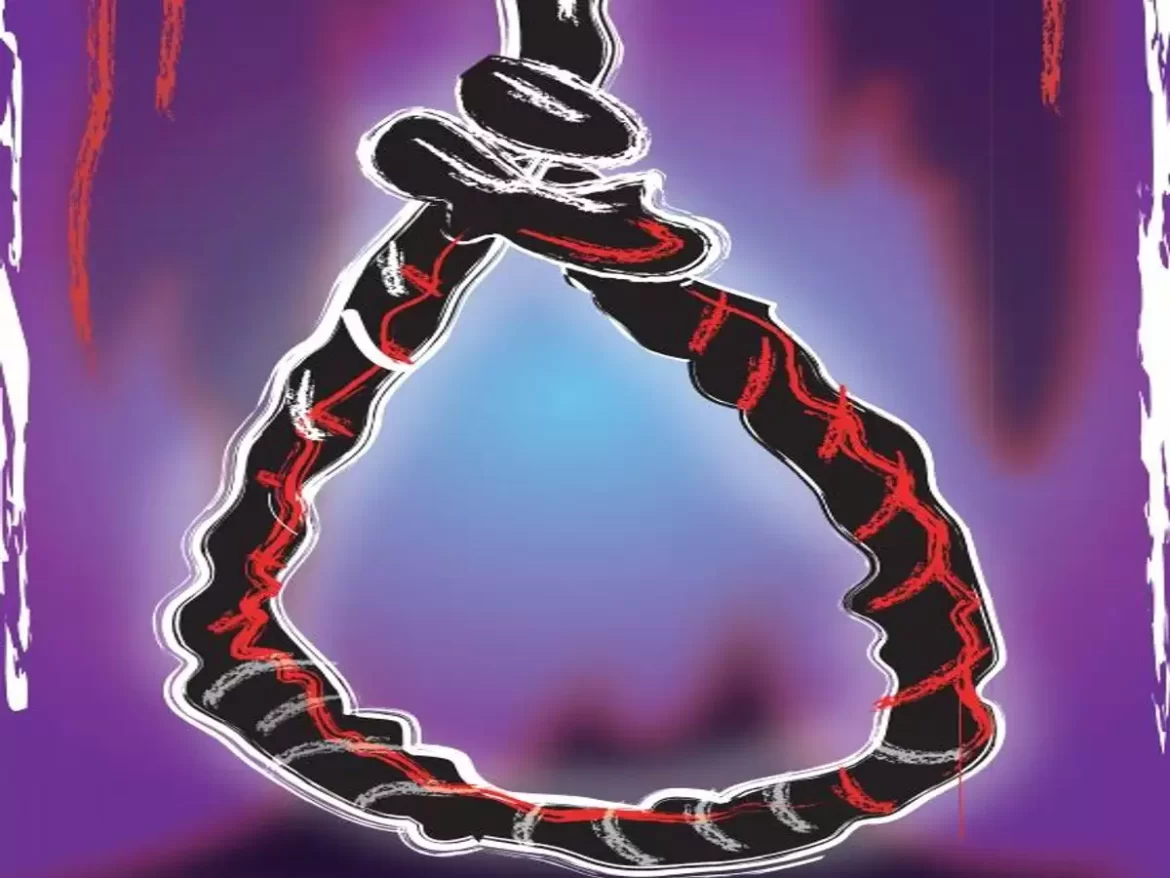 18 years old girl attempt suicide in Rajkot, News Inside