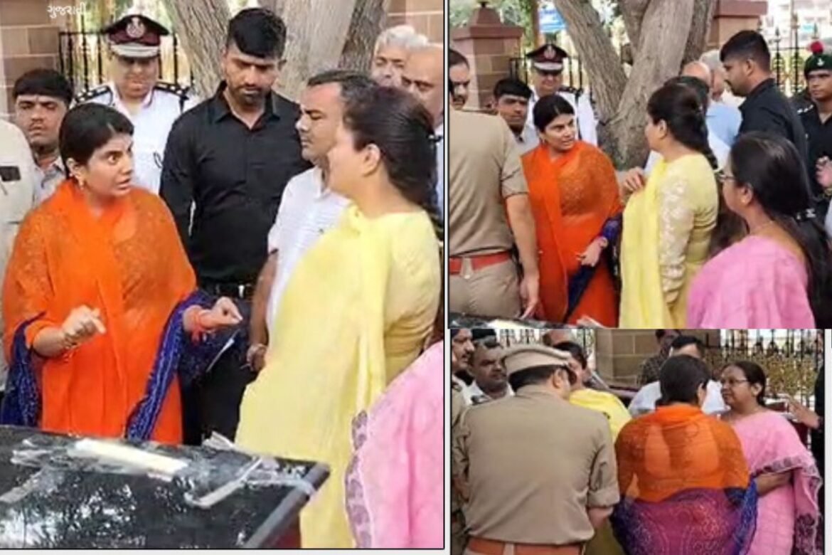 MLA Rivaba Jadeja got angry with MP Poonam Madam, News Inside