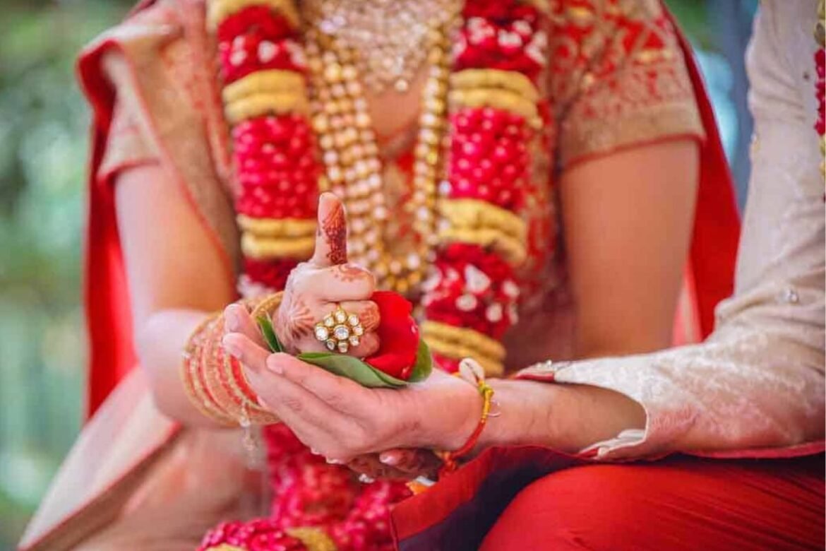 Jharkhand HC on extra marital affair, News Inside